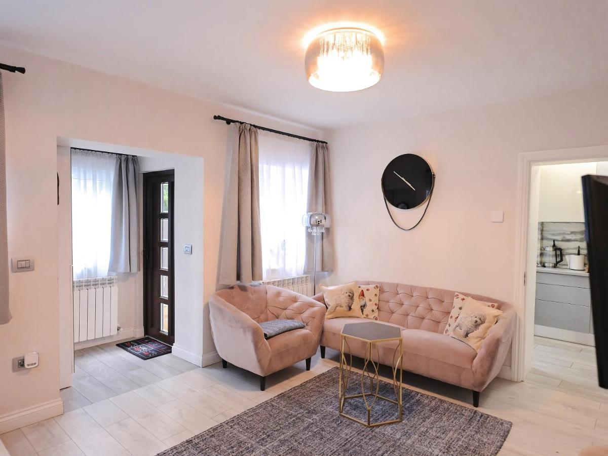 Ase Premium House Villa Suceava Exterior photo