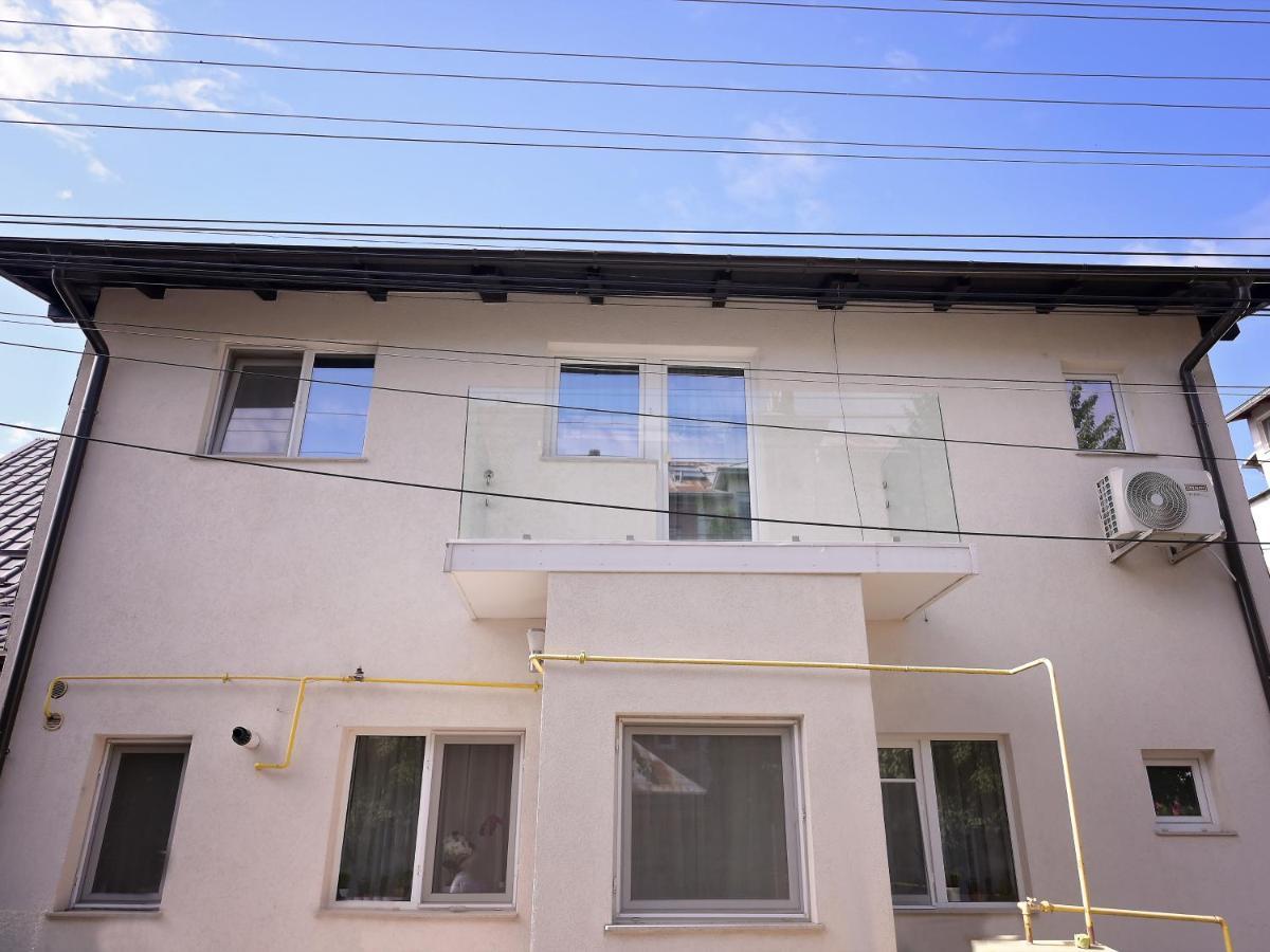 Ase Premium House Villa Suceava Exterior photo